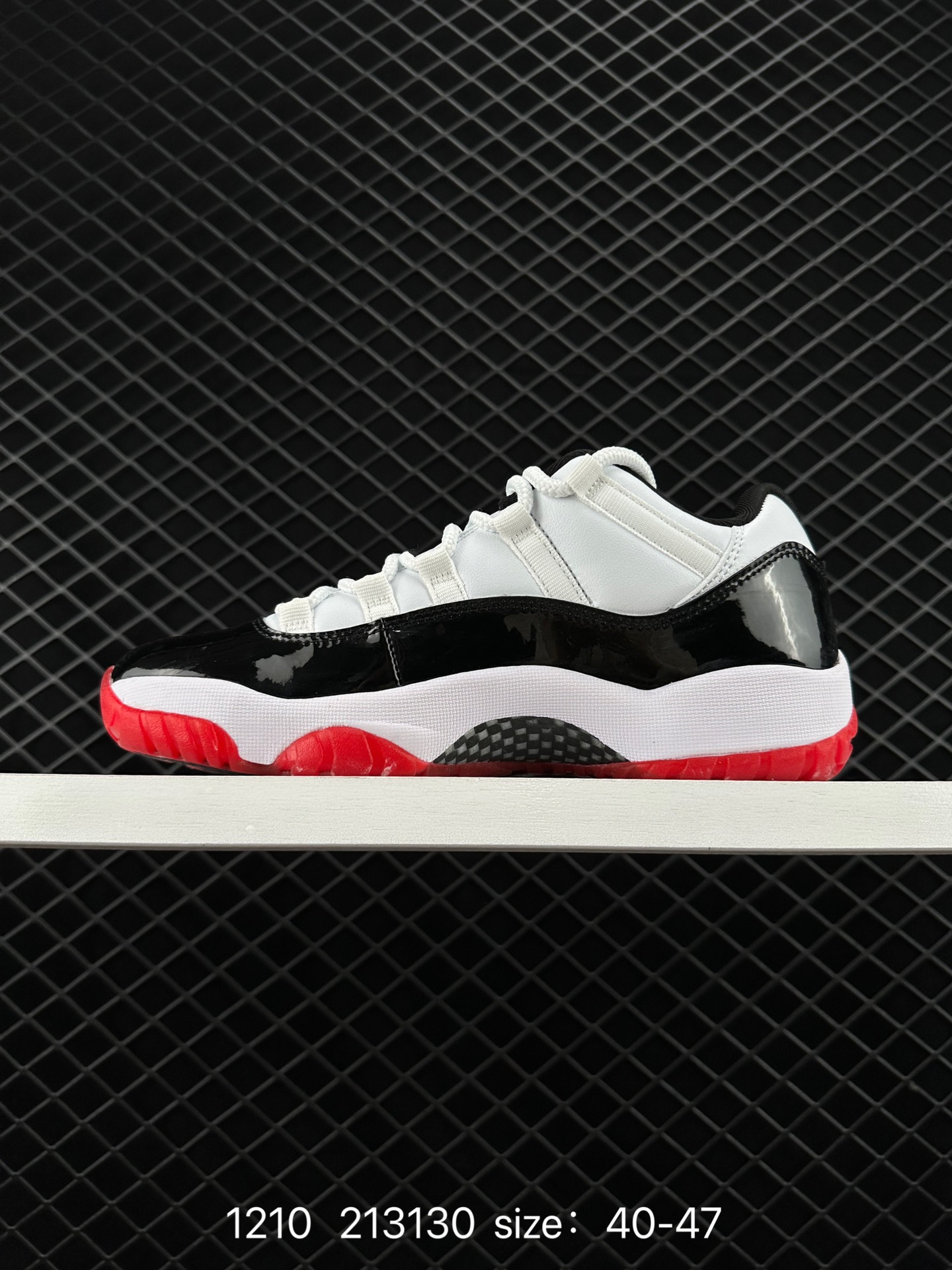 Nike Air Jordan 11 Retro Low”Concord“